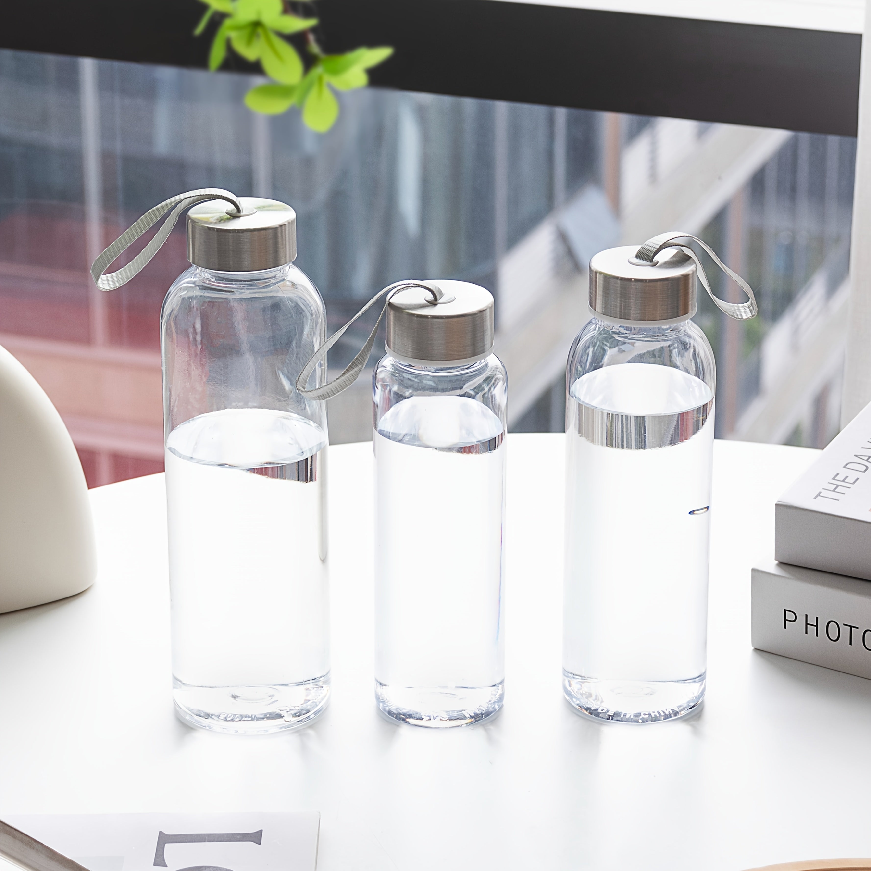 Gourde sportive transparente : portable, pratique et réutilisable