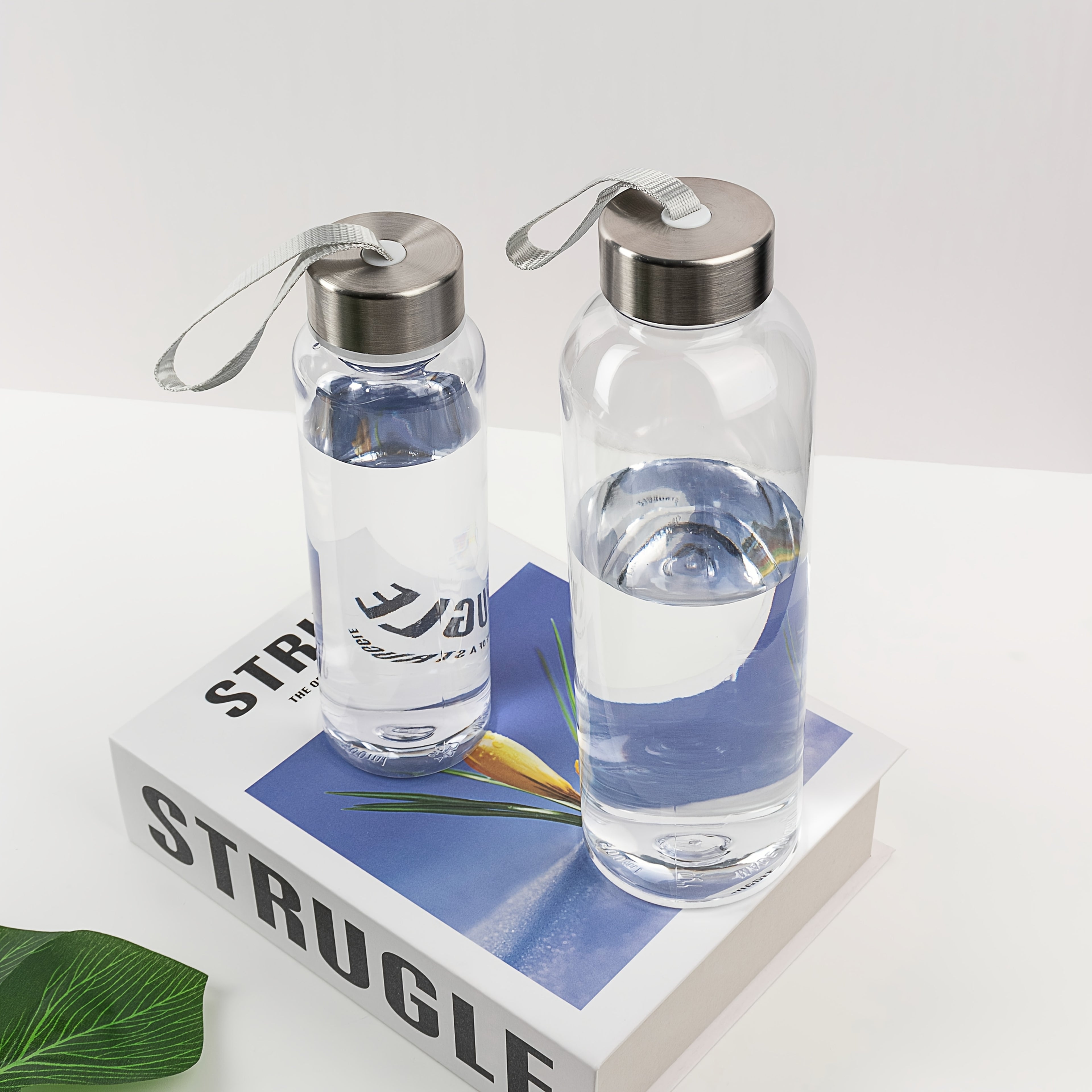 Gourde sportive transparente : portable, pratique et réutilisable