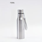 Bouteille d’eau en acier inoxydable – Étanche et durable avec poignée facile à transporter